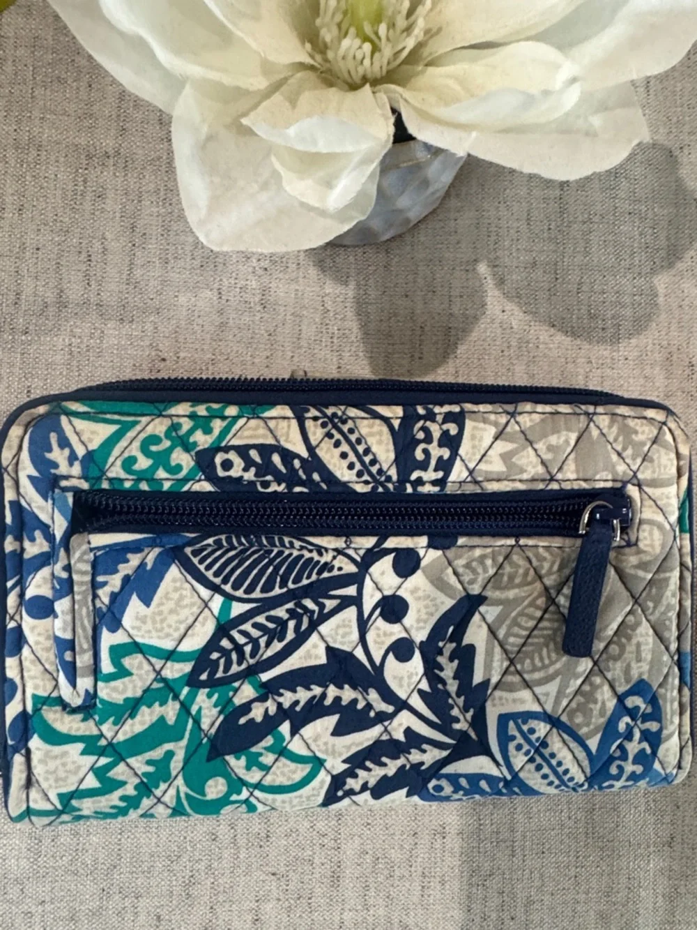 Vera Bradley Blue Teal Floral Quilted Wallet with Silver Turn-Lock - Picture 5 of 7